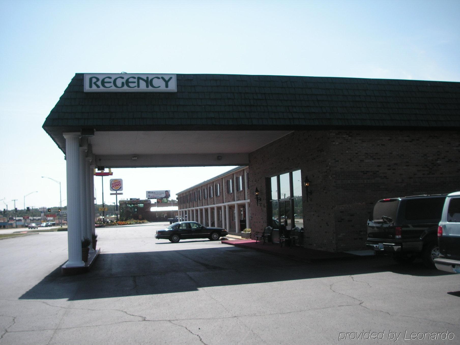 Holiday Inn Express & Suites West Plains Southwest By Ihg Buitenkant foto